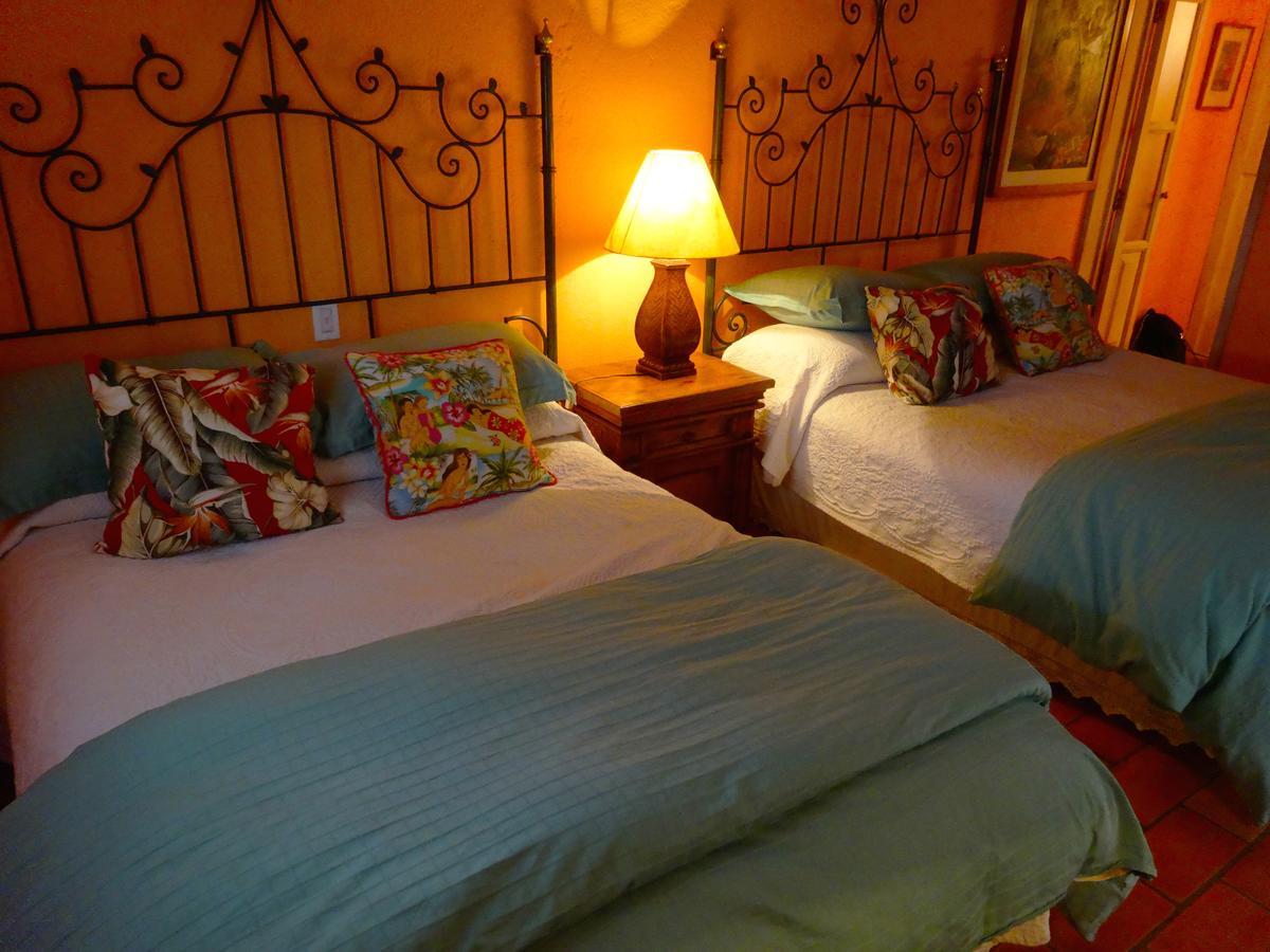 Bed and Breakfast Casa Calderoni Сан-Міґель-де-Альєнде Екстер'єр фото