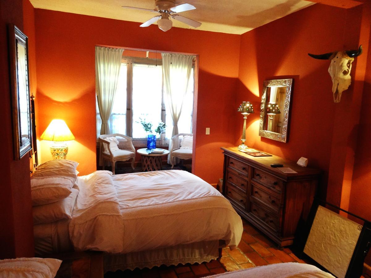 Bed and Breakfast Casa Calderoni Сан-Міґель-де-Альєнде Екстер'єр фото